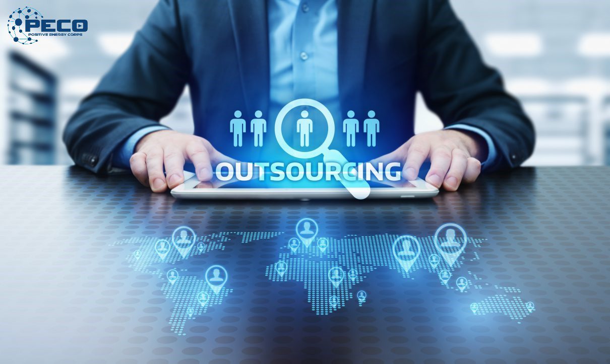 Sử dụng công ty Outsource IT cho phép bố trí nhân sự linh hoạt; để tránh dư thừa nhân sự trong các dự án ngắn hạn Sử dụng công ty Outsource IT cho phép bố trí nhân sự linh hoạt; để tránh dư thừa nhân sự trong các dự án ngắn hạn