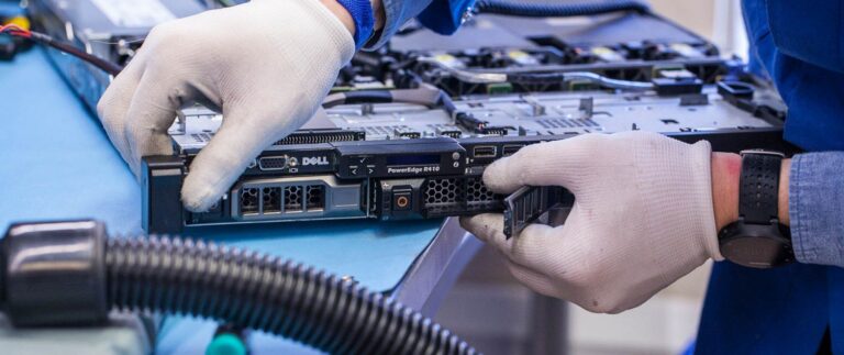 Tại sao nên thuê dịch vụ bảo trì server doanh nghiệp
