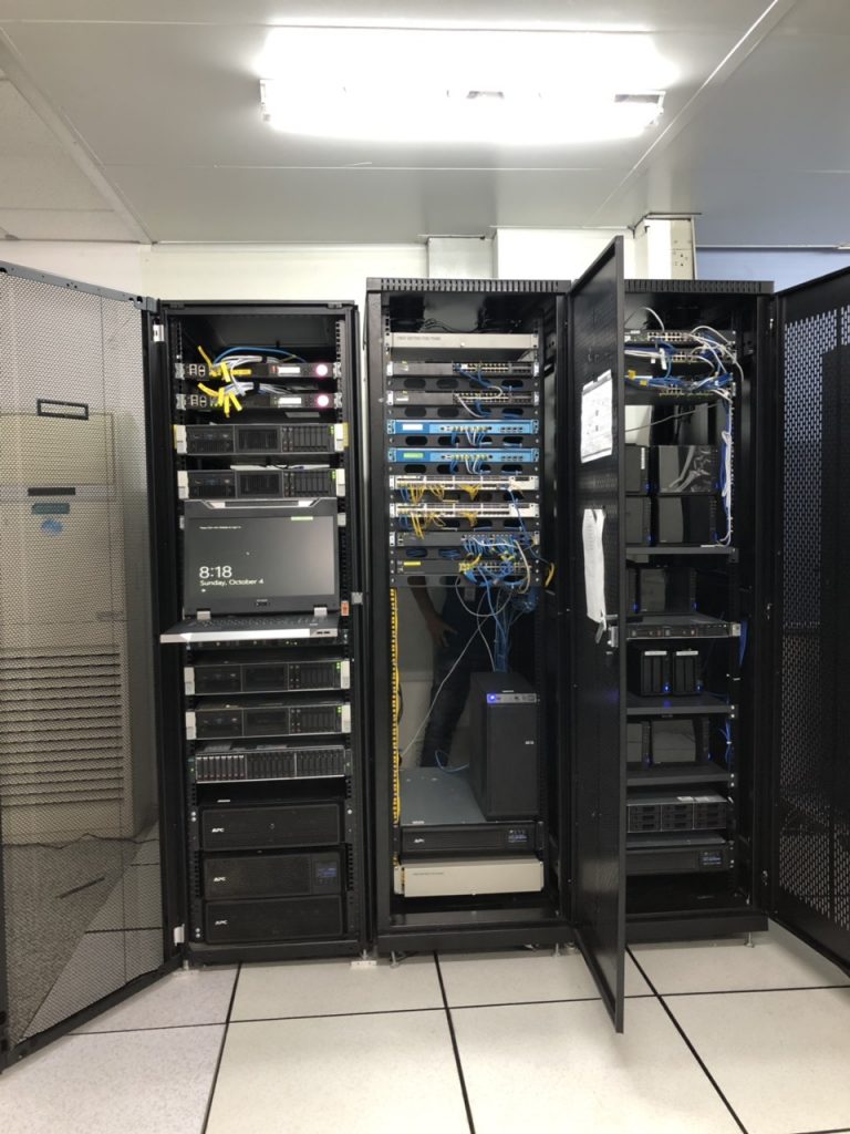 Xây Dựng Server Cho Doanh Nghiệp Hiệu Quả