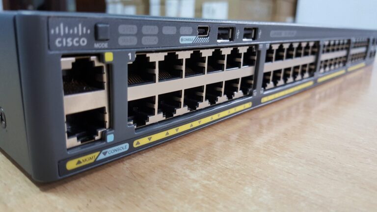 Thiết Bị Chuyển Mạch Switch Cisco Và Những Lưu Ý Khi Thuê